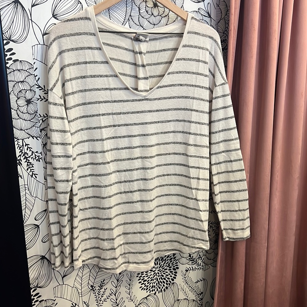 Stripe Brushed Fleece V Neck